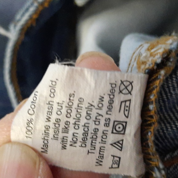 J.Crew Lite Wash 5 Pocket Cuffed Frayed Distressed Hem Denim Jean Shorts Size 27 - Picture 9 of 9